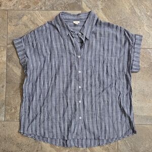 En Creme Blue‎ Striped Blouse
